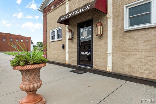 208 E Main Street, Mount Olive, IL, 62069 | Card Image