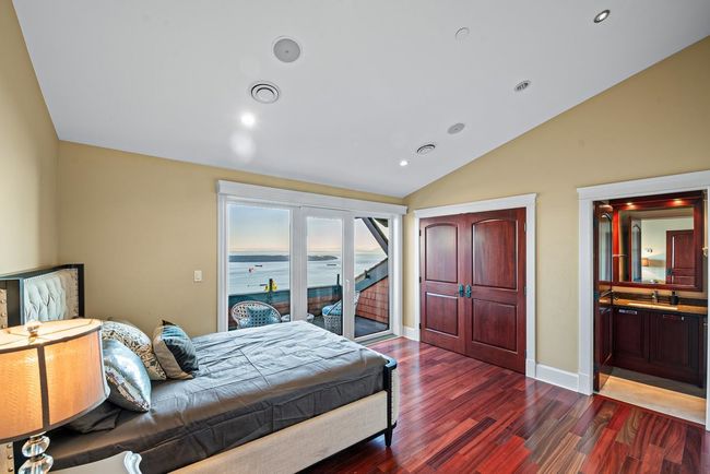 2409 Halston Crt, House other with 5 bedrooms, 6 bathrooms and 3 parking in West Vancouver BC | Image 23