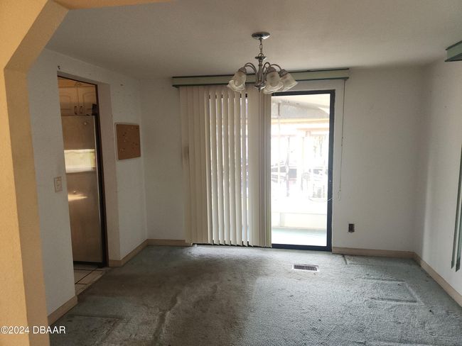 Dining Area | Image 10