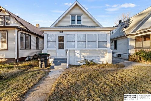 1616 Lake St, Omaha, NE, 68110-2256 | Card Image