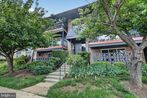 28-204 Park Terrace Ct Se, VIENNA, VA, 22180-5877 | Card Image