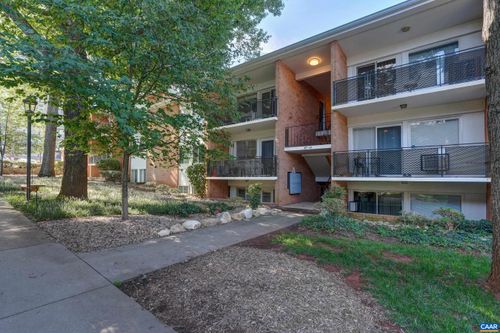 58-1800 Jefferson Park Ave, CHARLOTTESVILLE, VA, 22903-3545 | Card Image