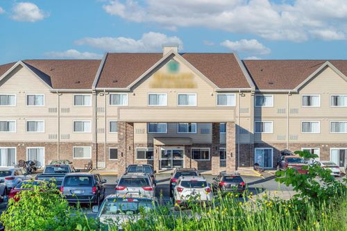 777 St Peter Ave, Bathurst, NB, E2A2Y9 | Card Image