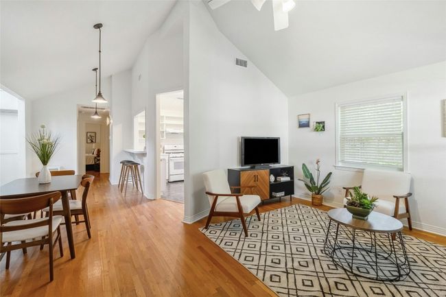 4203 Avenue A, House other with 4 bedrooms, 3 bathrooms and 2 parking in Austin TX | Image 4