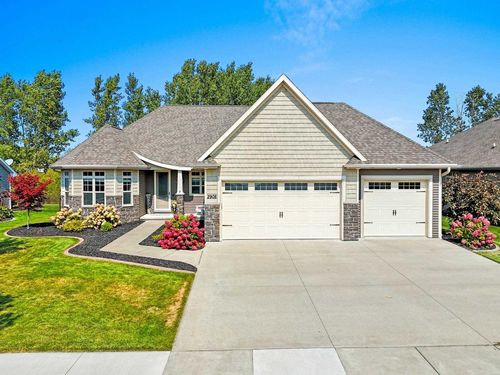 2908 Gardenia Drive, LITTLE CHUTE, WI, 54913 | Card Image