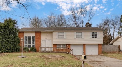 3457 S Carriage Ave, Springfield, MO, 65809-4106 | Card Image