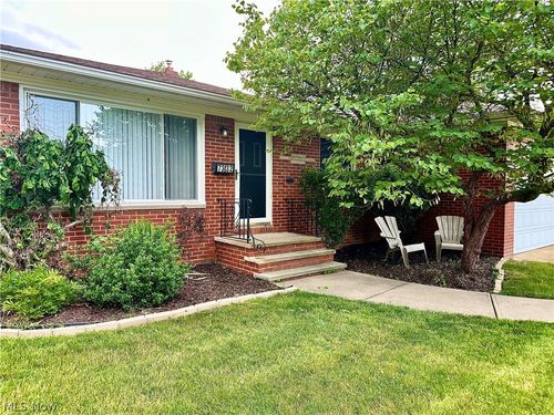 7332 Beresford Avenue, Parma, OH, 44130 | Card Image