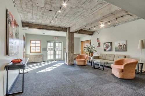 102-1209 N Harvey Ave, Oklahoma City, OK, 73103-3729 | Card Image