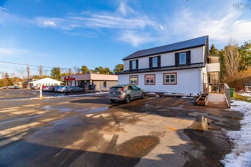 752 Central Ave, Greenwood, NS, B0P1R0 | Card Image