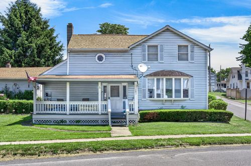 101 W Bridge St, Saugerties, NY, 12477-1417 | Card Image