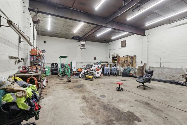378 Mingo Church Rd, House other with 3 bedrooms, 3 bathrooms and 1 parking in Finleyville PA | Image 48
