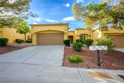 2755 Faiss Dr, Las Vegas, NV, 89134-7469 | Card Image