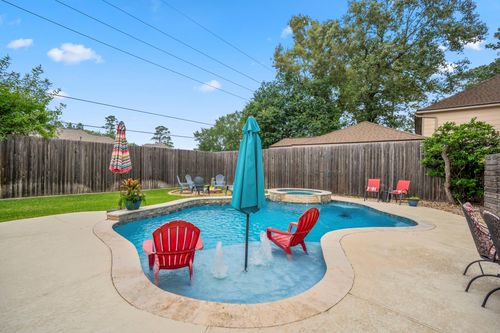 6614 Seinfeld Ct, Houston, TX, 77069-1724 | Card Image