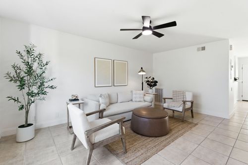 1058 Todd Preis Dr, Nashville, TN, 37221-2478 | Card Image