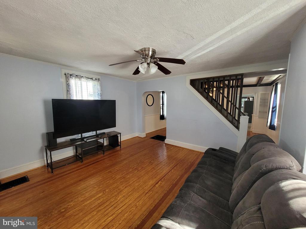 Residential in BRIDGEPORT 4