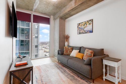 apt-2109-415 Church St, Nashville, TN, 37219-1840 | Card Image