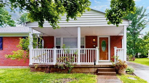 637 Stratford Dr, Lexington, KY, 40503-1721 | Card Image