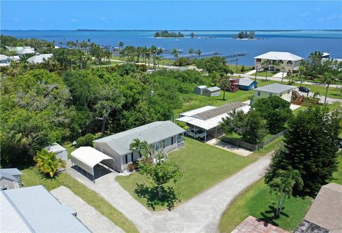 7490 133rd Pl, Sebastian, FL, 32958-3409 | Card Image