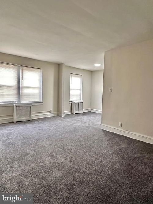 260 N Wycombe Ave, LANSDOWNE, PA, 19050 | Card Image