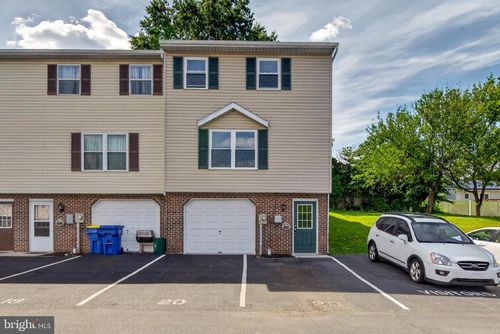 20 Pine Dr, MANCHESTER, PA, 17345-9684 | Card Image