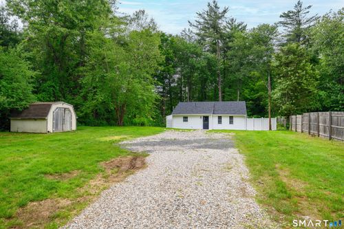 3 Botsford Hill Rd, Newtown, CT, 06470-2755 | Card Image