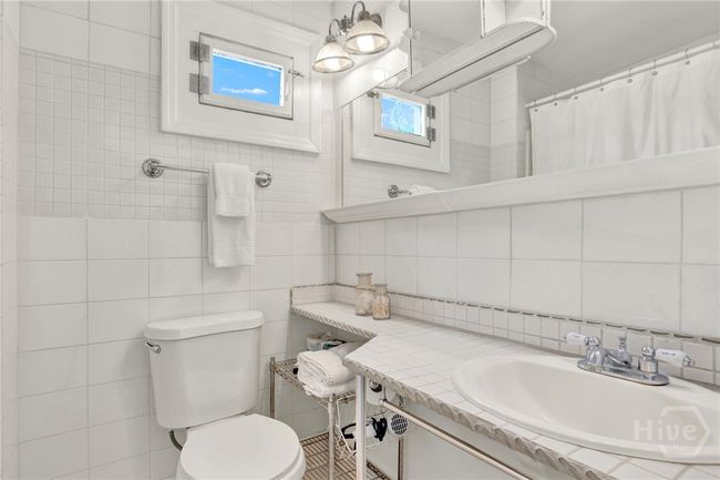 535 E Gordon St, Townhouse with 2 bedrooms, 2 bathrooms and null parking in savannah GA | Image 39