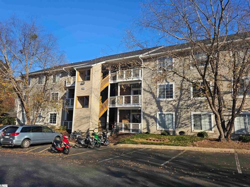 unit-104-220 Elm St, Clemson, SC, 29631-2840 | Card Image