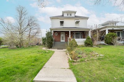 5170 Willmott St, House other with 4 bedrooms, 2 bathrooms and 8 parking in Niagara Falls ON | Image 2