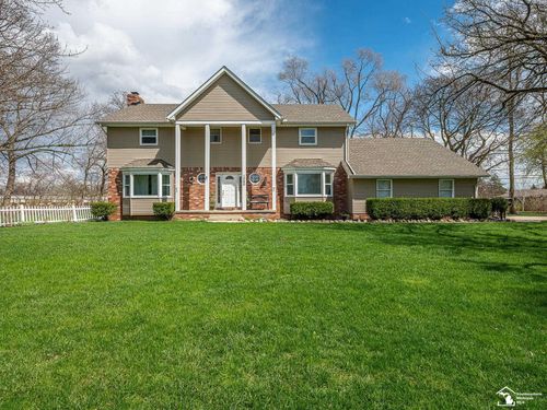 1060 Hollywood Dr, Monroe, MI, 48162-3046 | Card Image