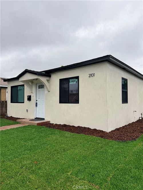 2101 W Canton St, Long Beach, CA, 90810-2939 | Card Image