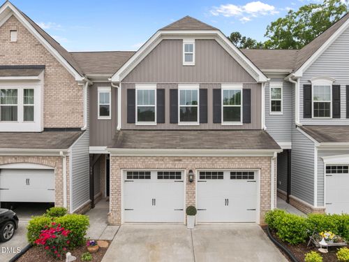 594 Historic Dr, Hillsborough, NC, 27278-6939 | Card Image