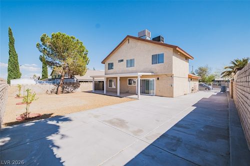 7220 Mountain Moss Dr, Las Vegas, NV, 89147-3820 | Card Image