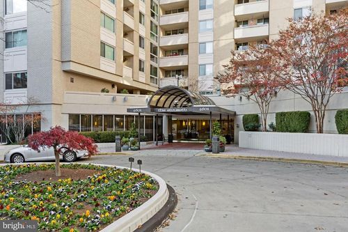 210k-4601 N Park Ave, CHEVY CHASE, MD, 20815-4575 | Card Image