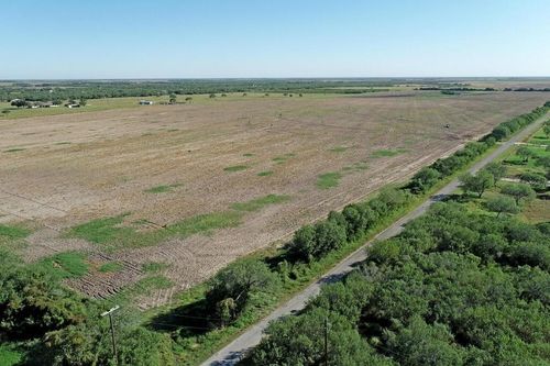 9 Cr 2215, Kingsville, TX, 78363 | Card Image