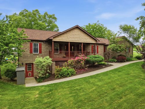5757 Freshcorn Rd, Cranberry Twp, PA, 16066-2011 | Card Image
