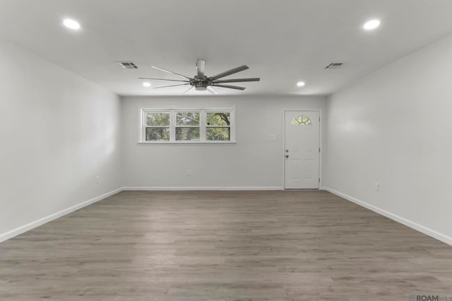 32875 Walker Rd N, House other with 4 bedrooms, 1 bathrooms and null parking in Walker LA | Image 7