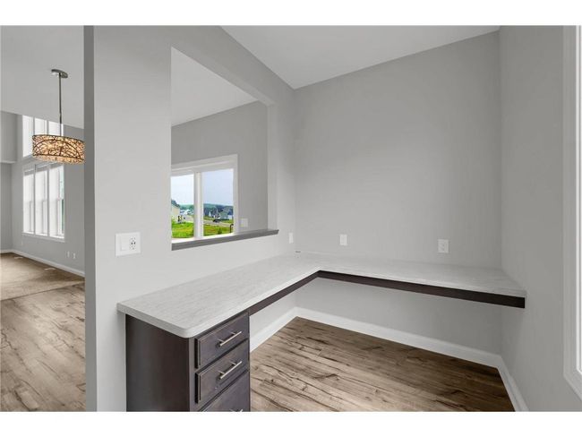 Great Storage for all the paperwork | Image 15