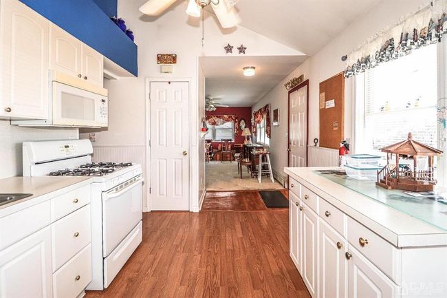 25 Windsor Rd, House other with 3 bedrooms, 1 bathrooms and null parking in Edison NJ | Image 17