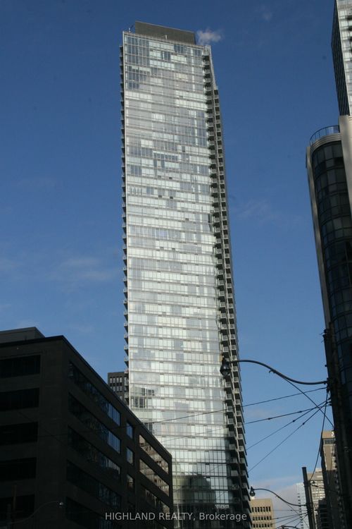 2510-832 Bay St, Toronto, ON, M5S1Z6 | Card Image
