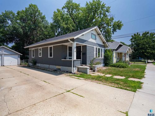 816 22nd St Street, Sioux Falls, SD, 57105 | Card Image
