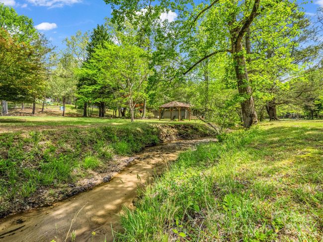 128 Winding Creek Ct, Townhouse with 1 bedrooms, 1 bathrooms and null parking in Lake Lure NC | Image 23
