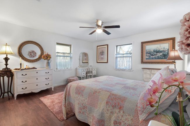 801 E Avenue C, House other with 4 bedrooms, 3 bathrooms and null parking in Lampasas TX | Image 20