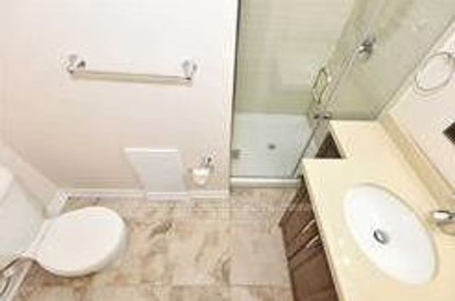 BSMT - 298 Hoover Dr, House other with 2 bedrooms, 1 bathrooms and 2 parking in Pickering ON | Image 5