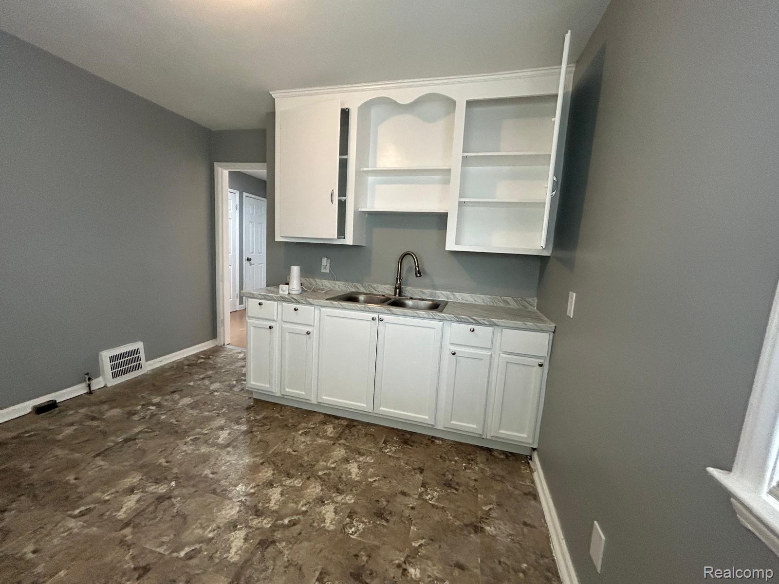 Residential in Detroit 4