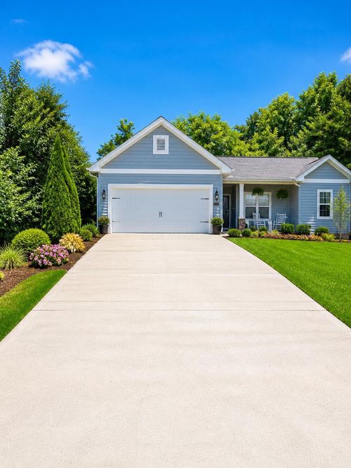 124 Heatherwood Dr, Howard, OH, 43028-9689 | Card Image