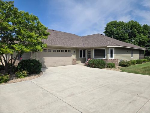 411 Independence St Ne, New Prague, MN, 56071-2069 | Card Image
