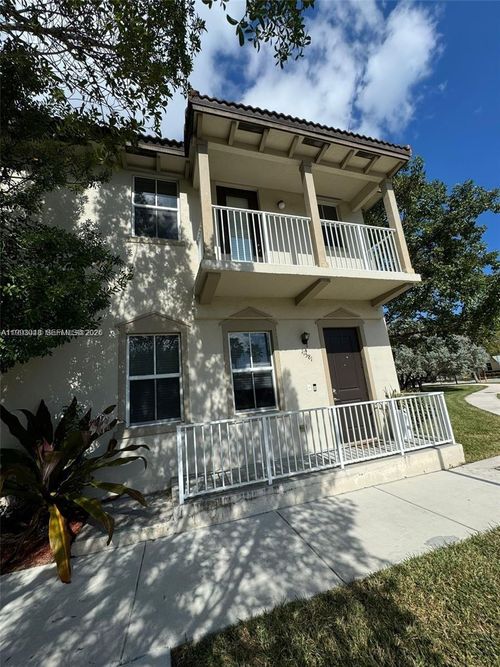 11581-11581 Sw 244th St, Homestead, FL, 33032-4045 | Card Image