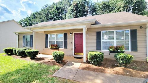 664 Forest Hills Path, Forest Park, GA, 30297-3266 | Card Image