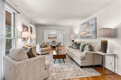 841 Highland Crest Dr, Nashville, TN, 37205-4617 | Card Image