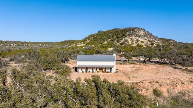 792 Langes Mill Rd, Home with 3 bedrooms, 3 bathrooms and null parking in Doss TX | Image 54